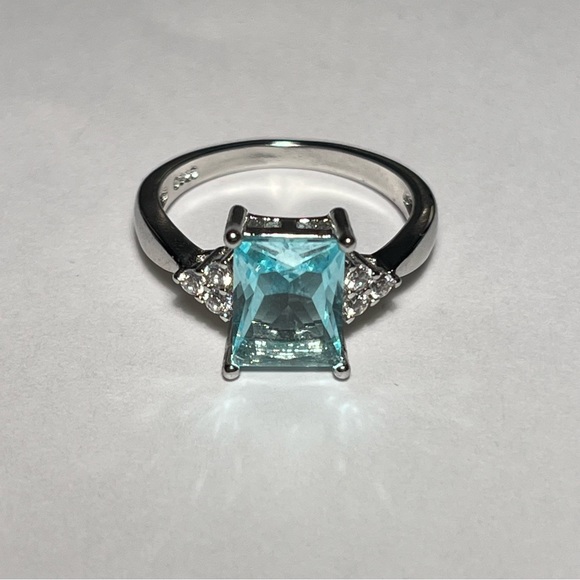 925 Sterling Silver Aquamarine Ring - Picture 5 of 6